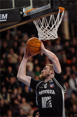 20. kolo Tipos SBL: BC Prievidza - Spišskí Rytieri 94:61 (Vladimír Králik)