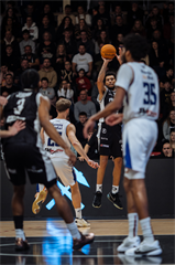 20. kolo Tipos SBL: BC Prievidza - Spišskí Rytieri 94:61 (Vladimír Králik)