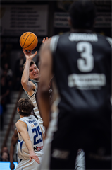 20. kolo Tipos SBL: BC Prievidza - Spišskí Rytieri 94:61 (Vladimír Králik)