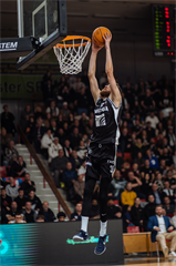 20. kolo Tipos SBL: BC Prievidza - Spišskí Rytieri 94:61 (Vladimír Králik)
