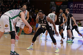 22. kolo Tipos SBL: BC Prievidza - MBK Handlová 100:85 (Ladislav Szibilla)