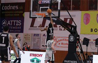 22. kolo Tipos SBL: BC Prievidza - MBK Handlová 100:85 (Ladislav Szibilla)
