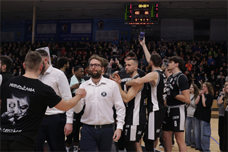 22. kolo Tipos SBL: BC Prievidza - MBK Handlová 100:85 (Ladislav Szibilla)