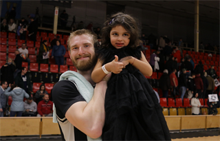 22. kolo Tipos SBL: BC Prievidza - MBK Handlová 100:85 (Ladislav Szibilla)