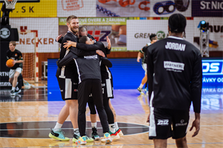 22. kolo Tipos SBL: BC Prievidza - MBK Handlová 100:85 (Vladimír Králik)
