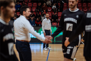 22. kolo Tipos SBL: BC Prievidza - MBK Handlová 100:85 (Vladimír Králik)