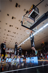 22. kolo Tipos SBL: BC Prievidza - MBK Handlová 100:85 (Vladimír Králik)