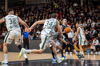 22. kolo Tipos SBL: BC Prievidza - MBK Handlová 100:85 (Vladimír Králik)