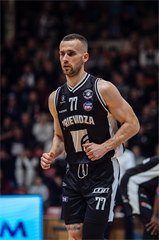 22. kolo Tipos SBL: BC Prievidza - MBK Handlová 100:85 (Vladimír Králik)