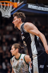 22. kolo Tipos SBL: BC Prievidza - MBK Handlová 100:85 (Vladimír Králik)