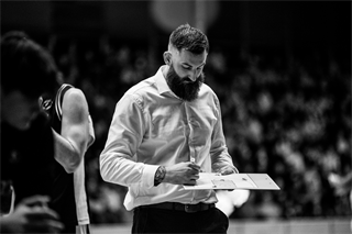 22. kolo Tipos SBL: BC Prievidza - MBK Handlová 100:85 (Vladimír Králik)