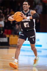 22. kolo Tipos SBL: BC Prievidza - MBK Handlová 100:85 (Vladimír Králik)