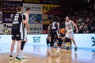 22. kolo Tipos SBL: BC Prievidza - MBK Handlová 100:85 (Vladimír Králik)