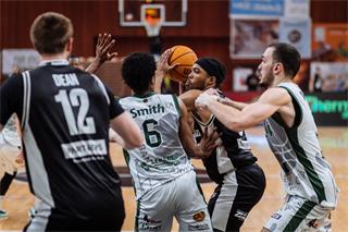 22. kolo Tipos SBL: BC Prievidza - MBK Handlová 100:85 (Vladimír Králik)