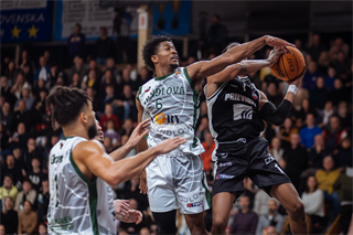 22. kolo Tipos SBL: BC Prievidza - MBK Handlová 100:85 (Vladimír Králik)