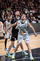 22. kolo Tipos SBL: BC Prievidza - MBK Handlová 100:85 (Vladimír Králik)