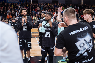 22. kolo Tipos SBL: BC Prievidza - MBK Handlová 100:85 (Vladimír Králik)