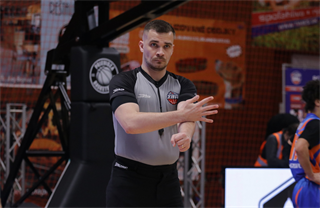 24. kolo Tipos SBL: BC Prievidza - BKM Lučenec 113:64 (Ladislav Szibilla)
