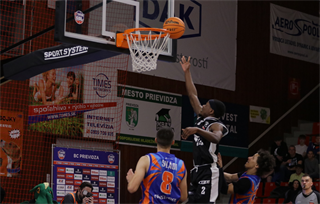 24. kolo Tipos SBL: BC Prievidza - BKM Lučenec 113:64 (Ladislav Szibilla)