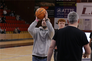 24. kolo Tipos SBL: BC Prievidza - BKM Lučenec 113:64 (Ladislav Szibilla)