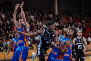 24. kolo Tipos SBL: BC Prievidza - BKM Lučenec 113:64 (Vladimír Králik)