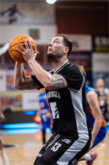 24. kolo Tipos SBL: BC Prievidza - BKM Lučenec 113:64 (Vladimír Králik)