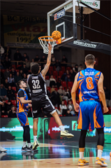 24. kolo Tipos SBL: BC Prievidza - BKM Lučenec 113:64 (Vladimír Králik)
