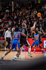 24. kolo Tipos SBL: BC Prievidza - BKM Lučenec 113:64 (Vladimír Králik)