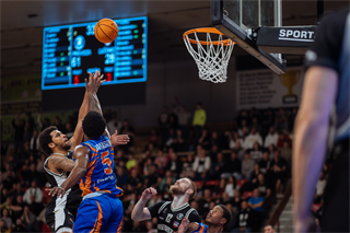 24. kolo Tipos SBL: BC Prievidza - BKM Lučenec 113:64 (Vladimír Králik)