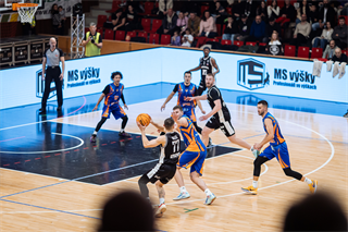 24. kolo Tipos SBL: BC Prievidza - BKM Lučenec 113:64 (Vladimír Králik)
