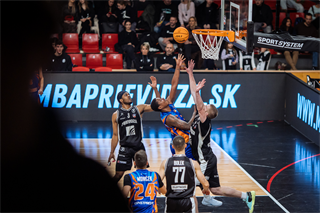 24. kolo Tipos SBL: BC Prievidza - BKM Lučenec 113:64 (Vladimír Králik)