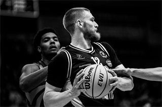24. kolo Tipos SBL: BC Prievidza - BKM Lučenec 113:64 (Vladimír Králik)