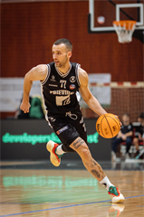 24. kolo Tipos SBL: BC Prievidza - BKM Lučenec 113:64 (Vladimír Králik)