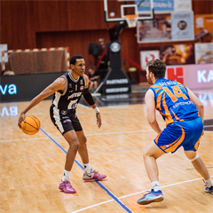 24. kolo Tipos SBL: BC Prievidza - BKM Lučenec 113:64 (Vladimír Králik)