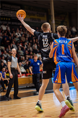 24. kolo Tipos SBL: BC Prievidza - BKM Lučenec 113:64 (Vladimír Králik)