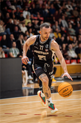 24. kolo Tipos SBL: BC Prievidza - BKM Lučenec 113:64 (Vladimír Králik)
