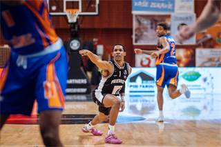 24. kolo Tipos SBL: BC Prievidza - BKM Lučenec 113:64 (Vladimír Králik)
