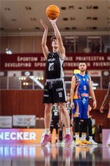 24. kolo Tipos SBL: BC Prievidza - BKM Lučenec 113:64 (Vladimír Králik)