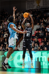 27. kolo Tipos SBL: BC Prievidza - Nitra Blue Wings 93:89 (Vladimír Králik)
