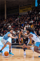 27. kolo Tipos SBL: BC Prievidza - Nitra Blue Wings 93:89 (Vladimír Králik)