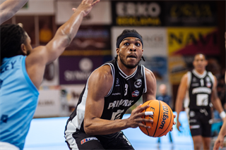27. kolo Tipos SBL: BC Prievidza - Nitra Blue Wings 93:89 (Vladimír Králik)