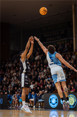 27. kolo Tipos SBL: BC Prievidza - Nitra Blue Wings 93:89 (Vladimír Králik)