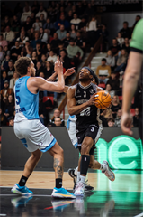 27. kolo Tipos SBL: BC Prievidza - Nitra Blue Wings 93:89 (Vladimír Králik)