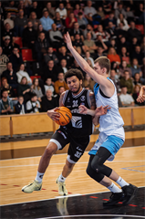 27. kolo Tipos SBL: BC Prievidza - Nitra Blue Wings 93:89 (Vladimír Králik)