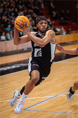 27. kolo Tipos SBL: BC Prievidza - Nitra Blue Wings 93:89 (Vladimír Králik)