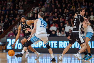 27. kolo Tipos SBL: BC Prievidza - Nitra Blue Wings 93:89 (Vladimír Králik)