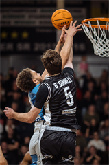 27. kolo Tipos SBL: BC Prievidza - Nitra Blue Wings 93:89 (Vladimír Králik)