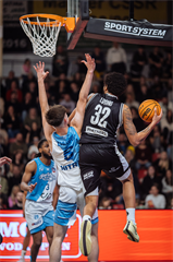 27. kolo Tipos SBL: BC Prievidza - Nitra Blue Wings 93:89 (Vladimír Králik)