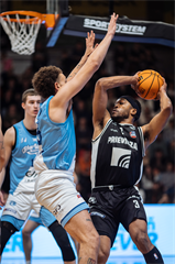 27. kolo Tipos SBL: BC Prievidza - Nitra Blue Wings 93:89 (Vladimír Králik)