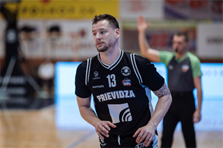 27. kolo Tipos SBL: BC Prievidza - Nitra Blue Wings 93:89 (Vladimír Králik)